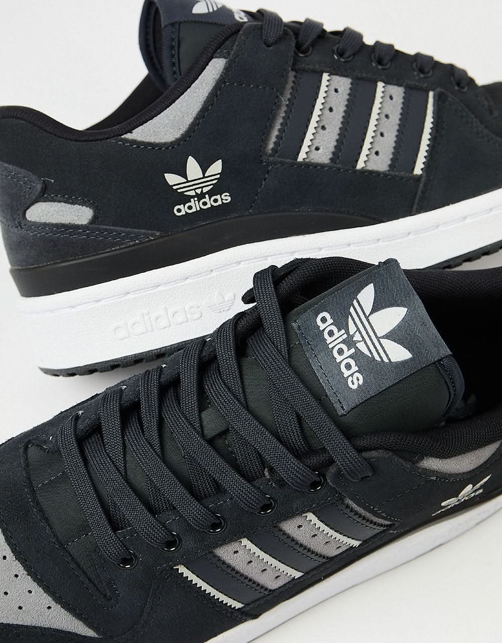 adidas Forum 84 Low ADV Skate Shoes - Carbon/Grey/Grey - Image 4