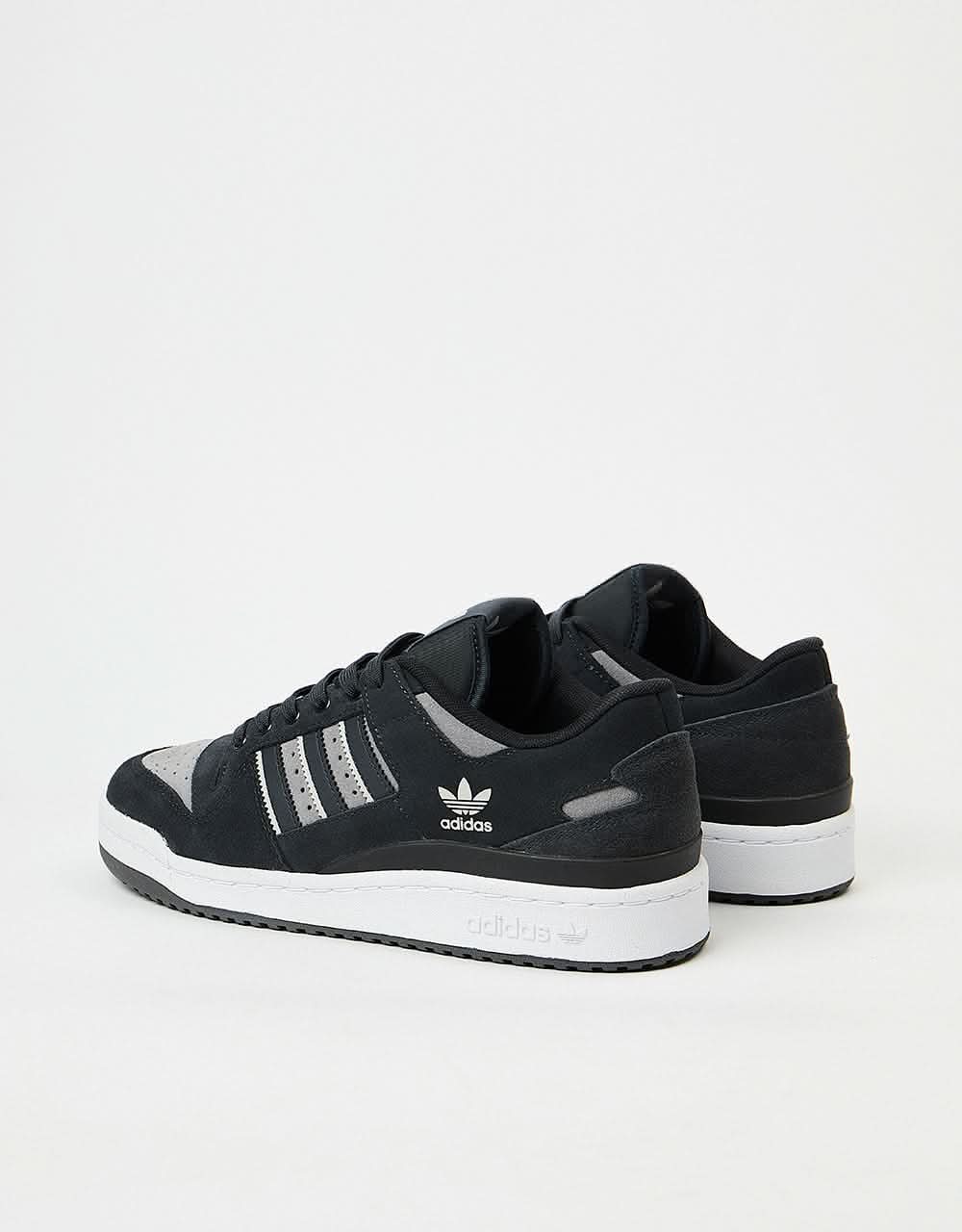 adidas Forum 84 Low ADV Skate Shoes - Carbon/Grey/Grey - Image 7