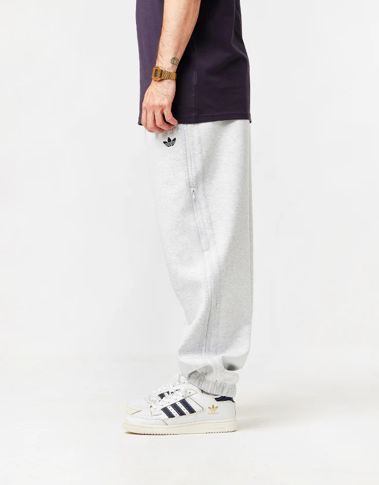 adidas Tech Fleece Pant - Light Grey Heather/Black - Image 2