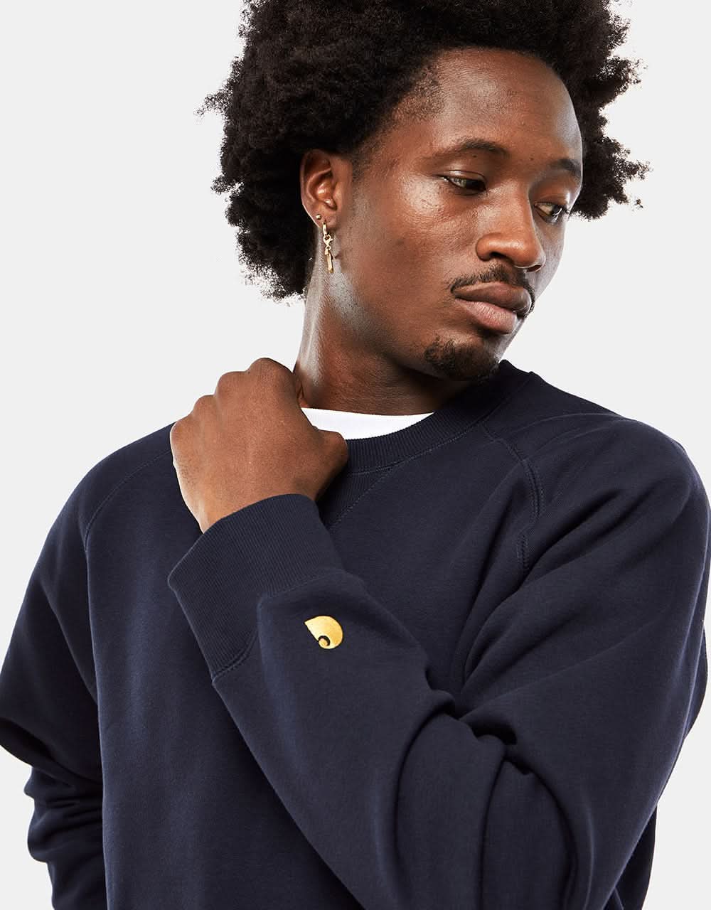 Carhartt WIP Chase Sweatshirt - Dark Navy/Gold - Image 4