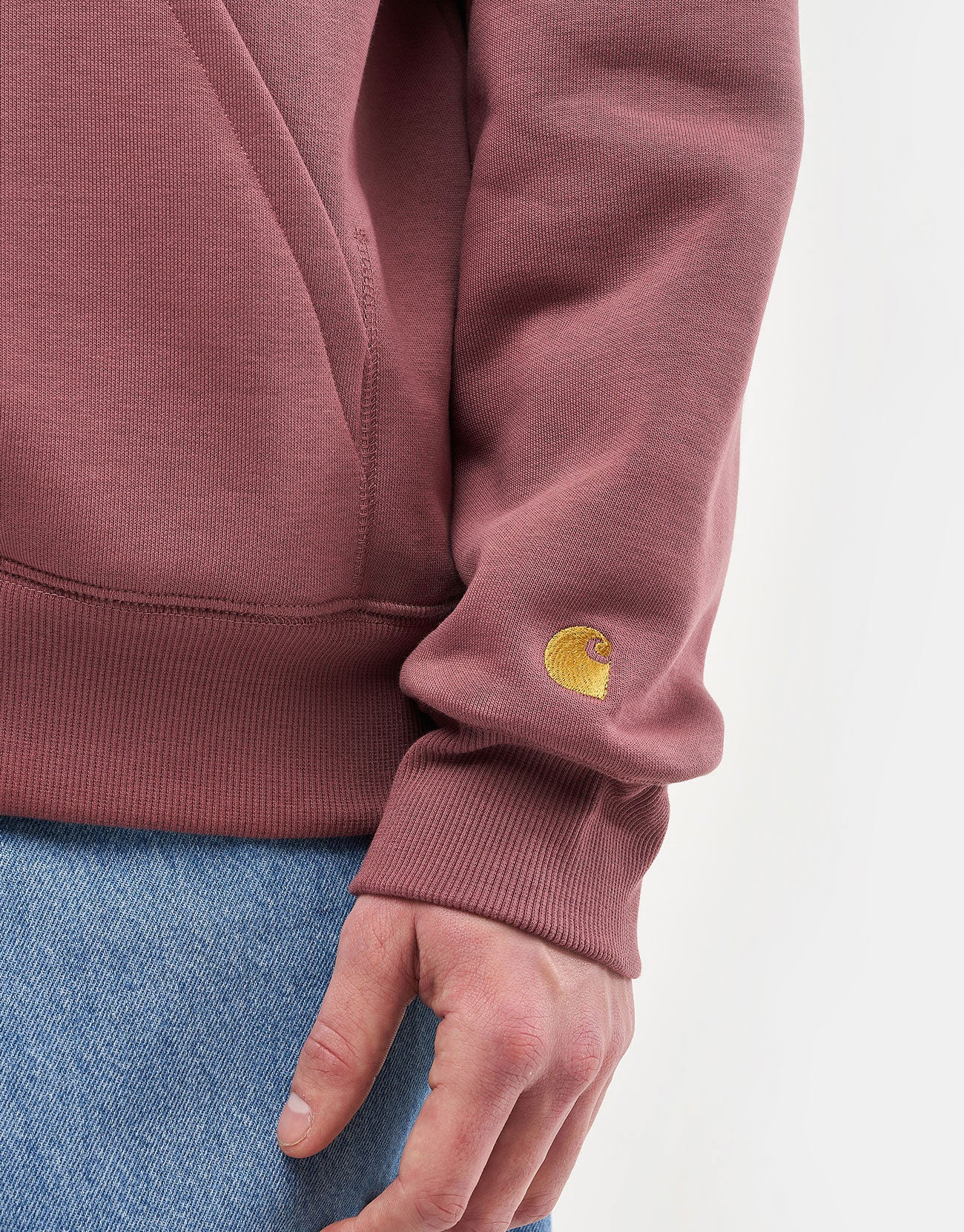 Carhartt WIP Hooded Chase Sweatshirt - Dusky Pink/Gold - Image 2