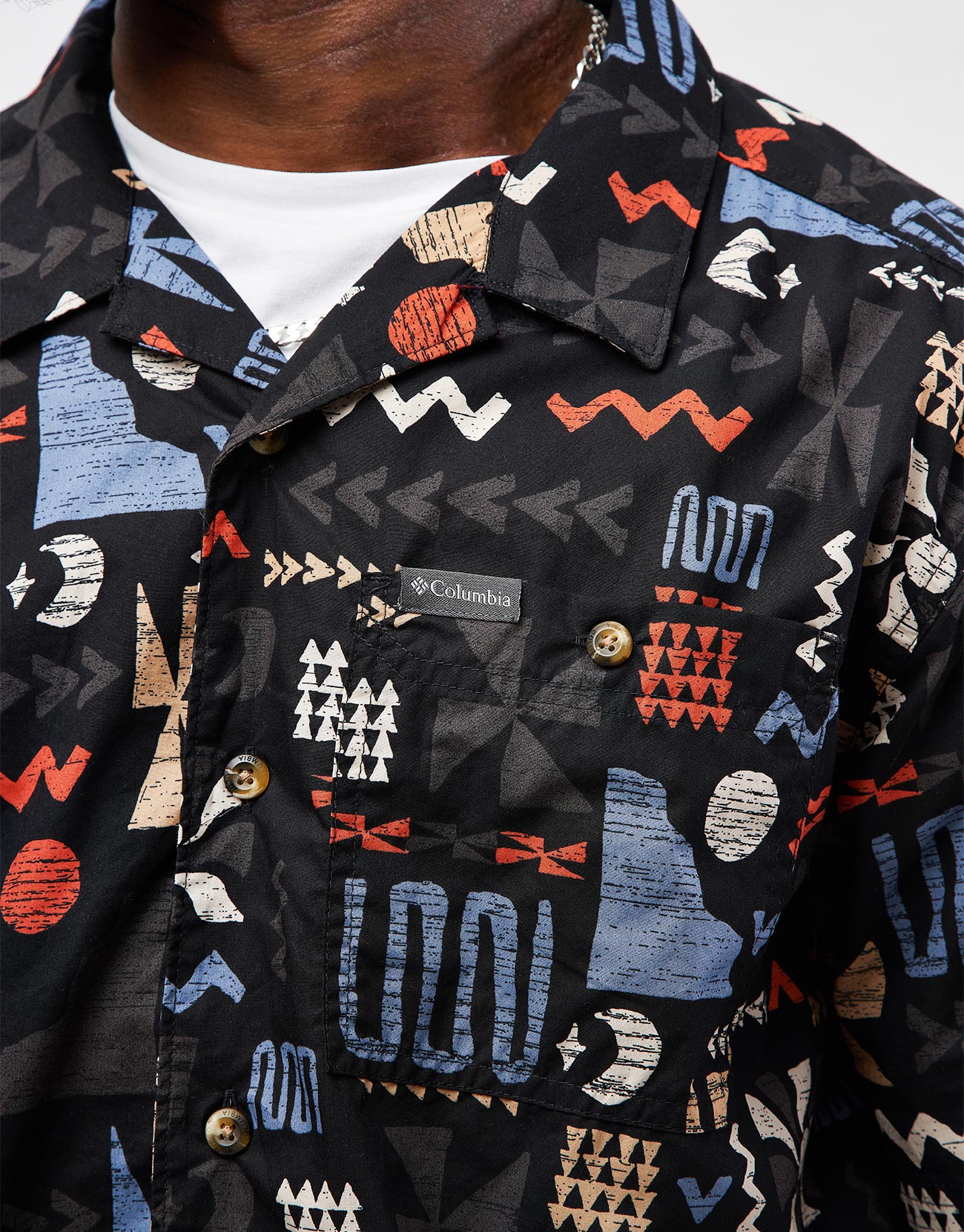 Columbia Pine Canyon™ S/S Shirt - Black/Outer Bounds - Image 4