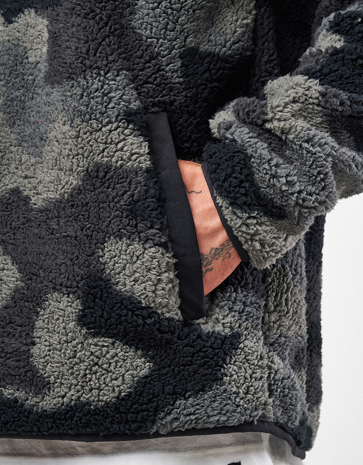 Columbia Rugged Ridge™ High Pile Half Zip Fleece - Black Mod Camo - Image 4