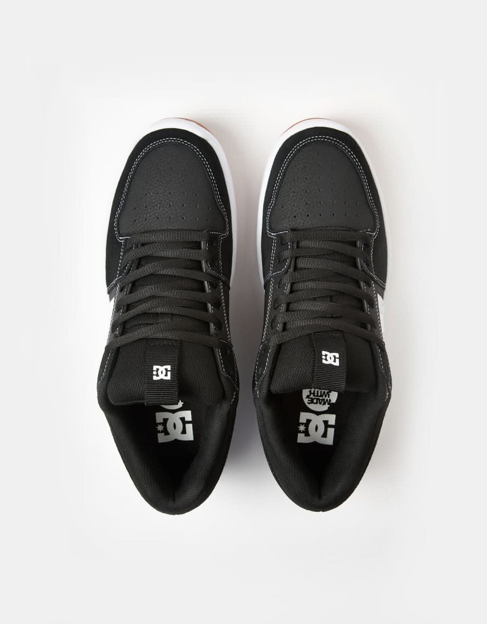 DC Lynx Zero Skate Shoes - Black/Black/White - Image 6