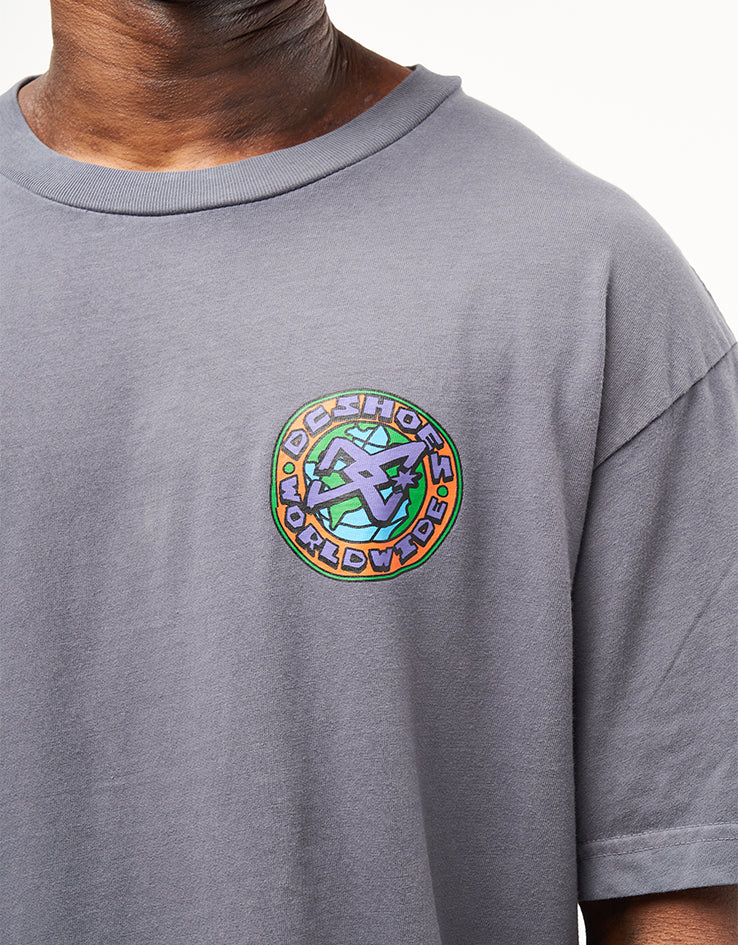 DC Spinner T-Shirt - Magnet Acid Wash - Image 4