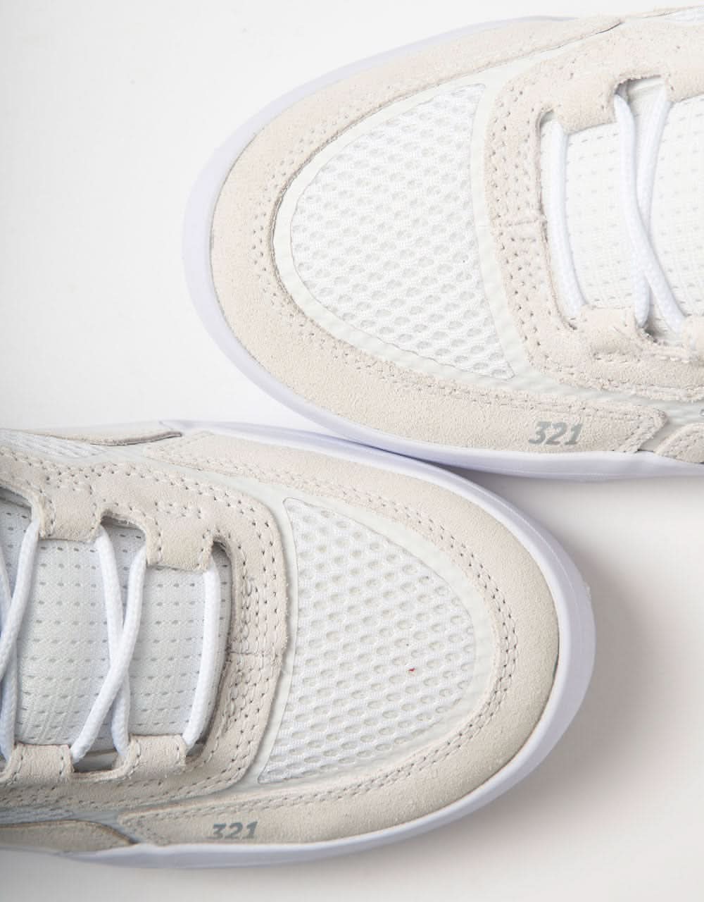 DC x Ish Metric S Skate Shoes - White/Purple - Image 4
