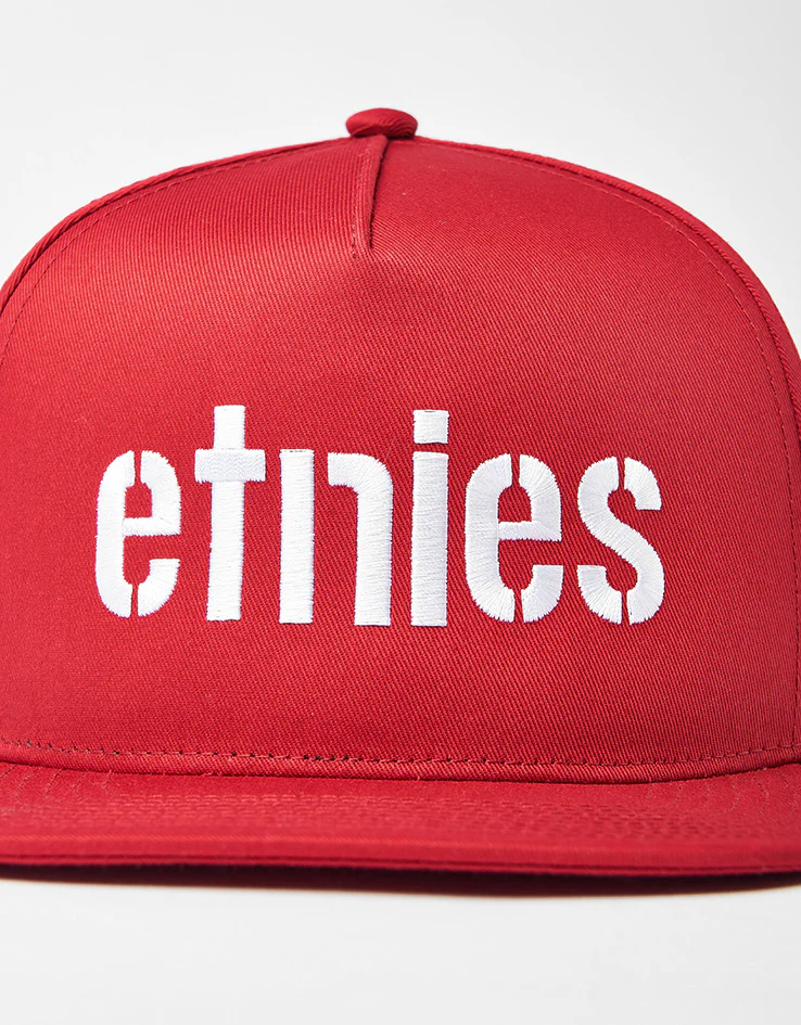 Etnies Corp Snapback Cap - Red/White - Image 2