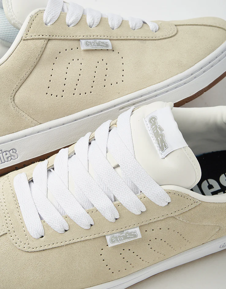 etnies Scam Skate Shoes - White/White - Image 6