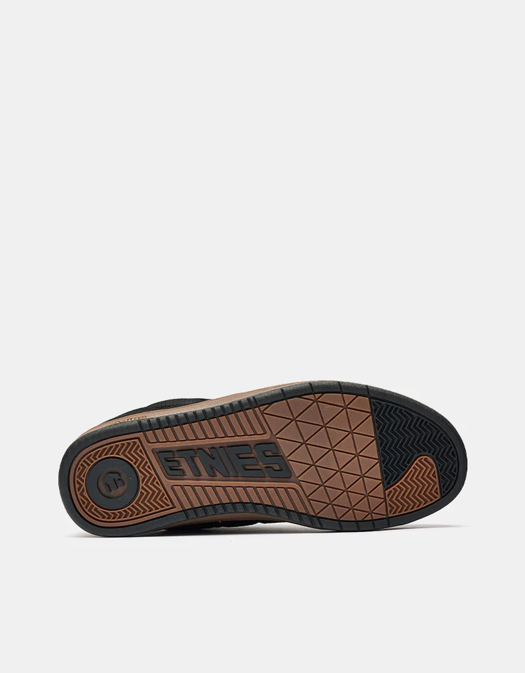 etnies Snake Skate Shoes - Black/Gum - Image 5