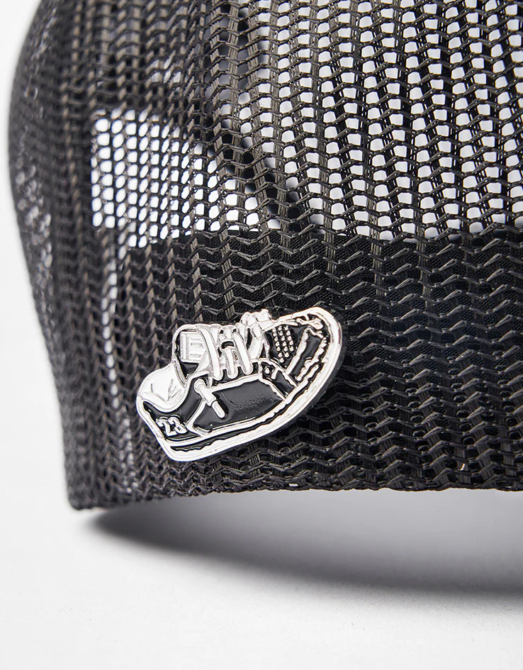 Etnies x Slb Trucker Cap - Black - Image 4