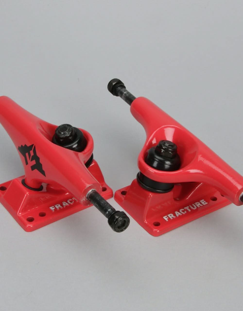 Fracture Wings V3 5.0 Low Truck - Red (Pair) - Image 4
