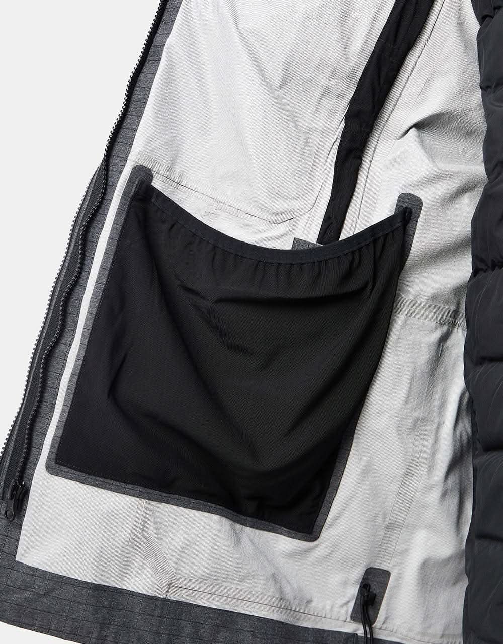 FW Catalyst Fusion 2023 Snowboard Jacket - Sand - Image 11