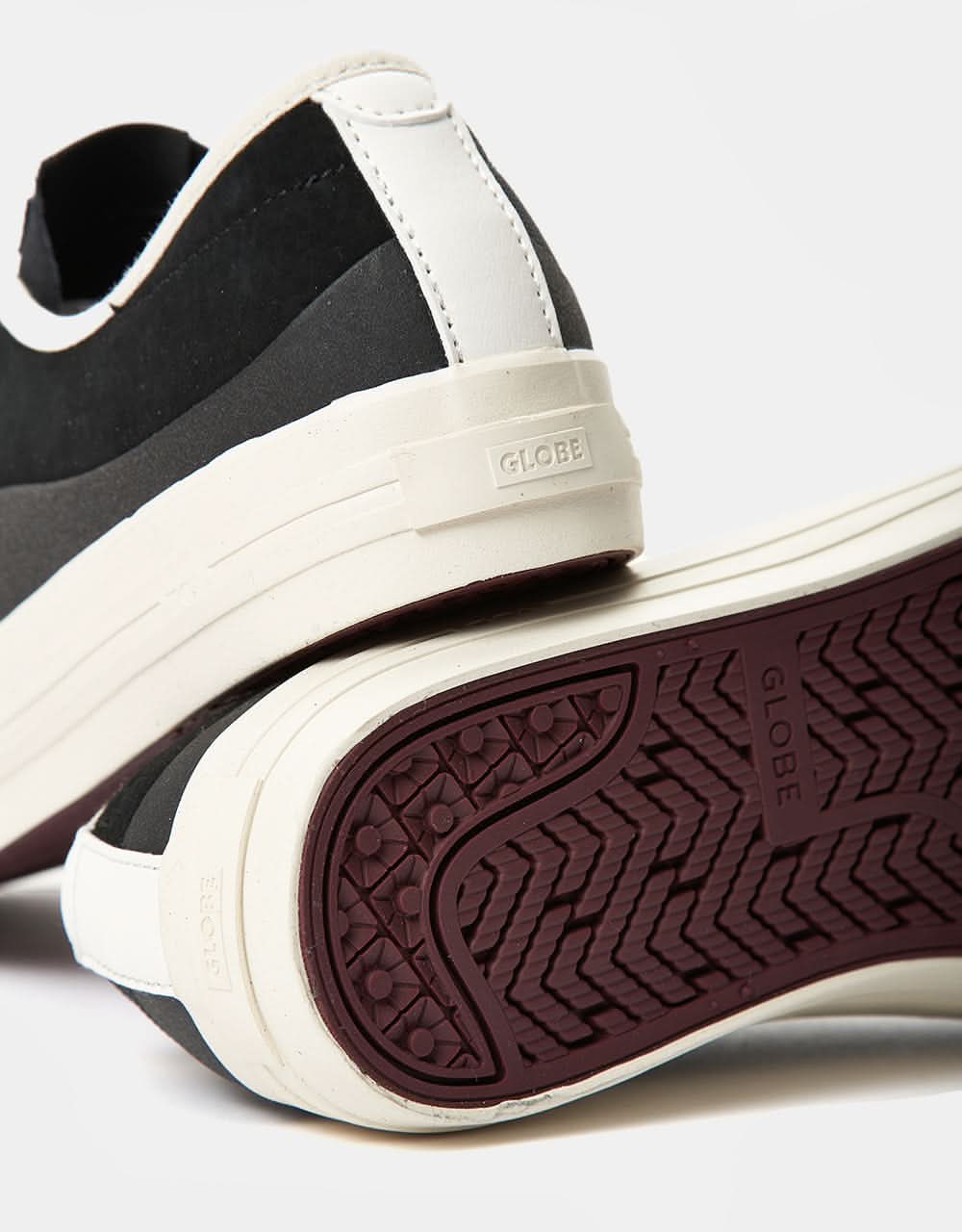 Globe Gillette Skate Shoes - Black/Black/Cream - Image 6
