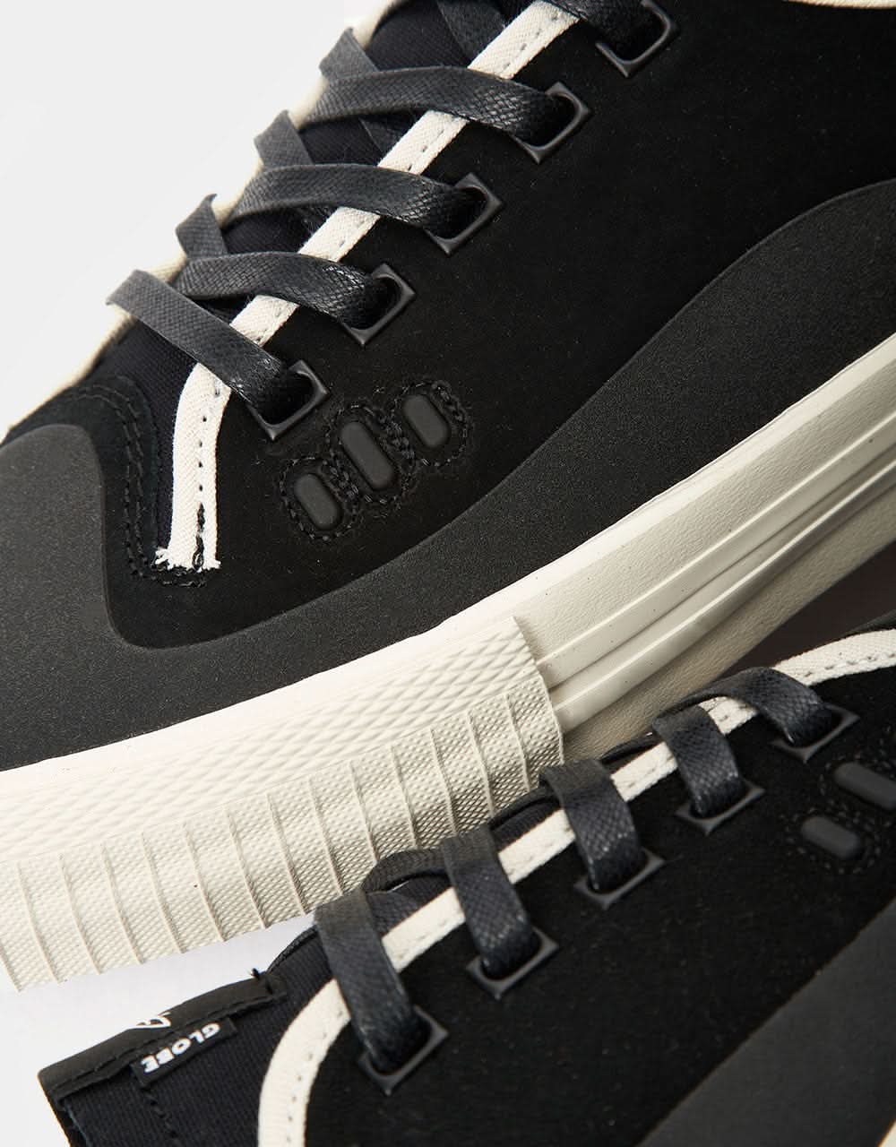 Globe Gillette Skate Shoes - Black/Black/Cream - Image 7
