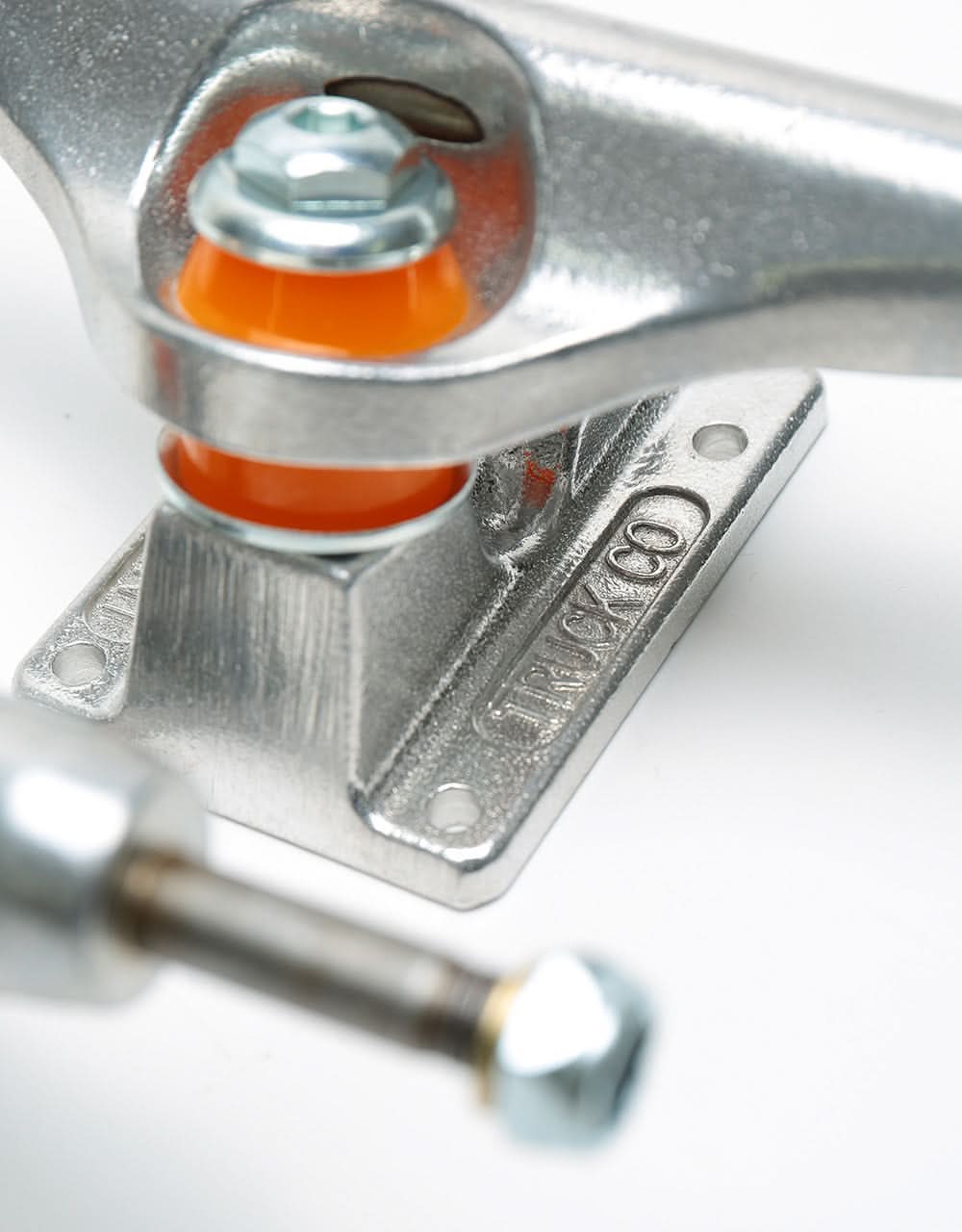 Independent 129 Mid Skateboard Trucks (Pair) - Image 6