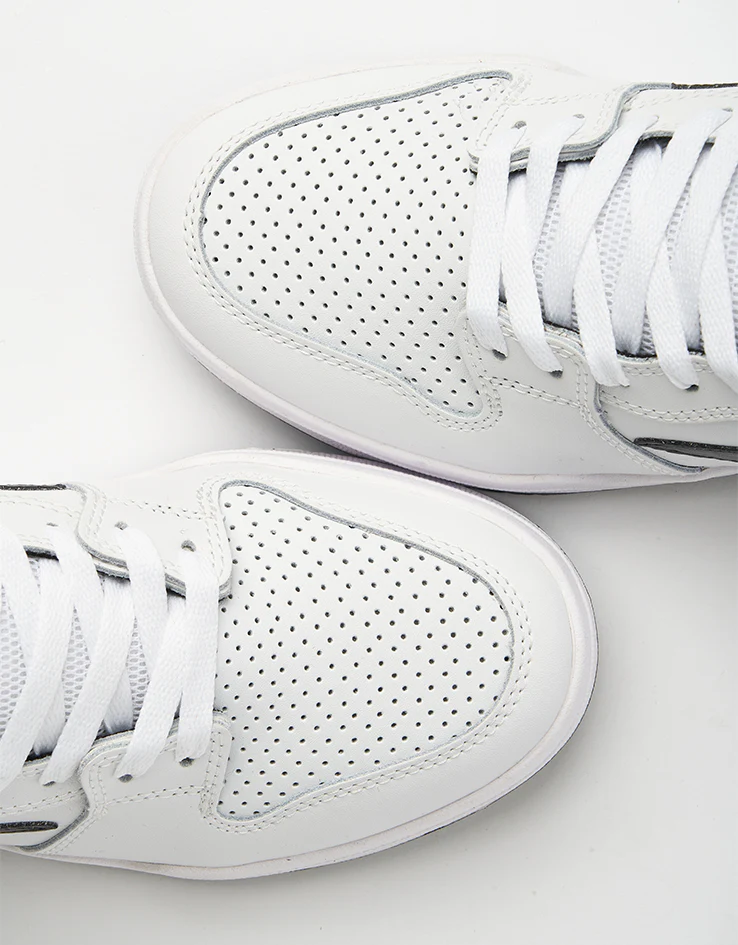 Lakai Telford Low Skate Shoes - White/Black Leather - Image 7