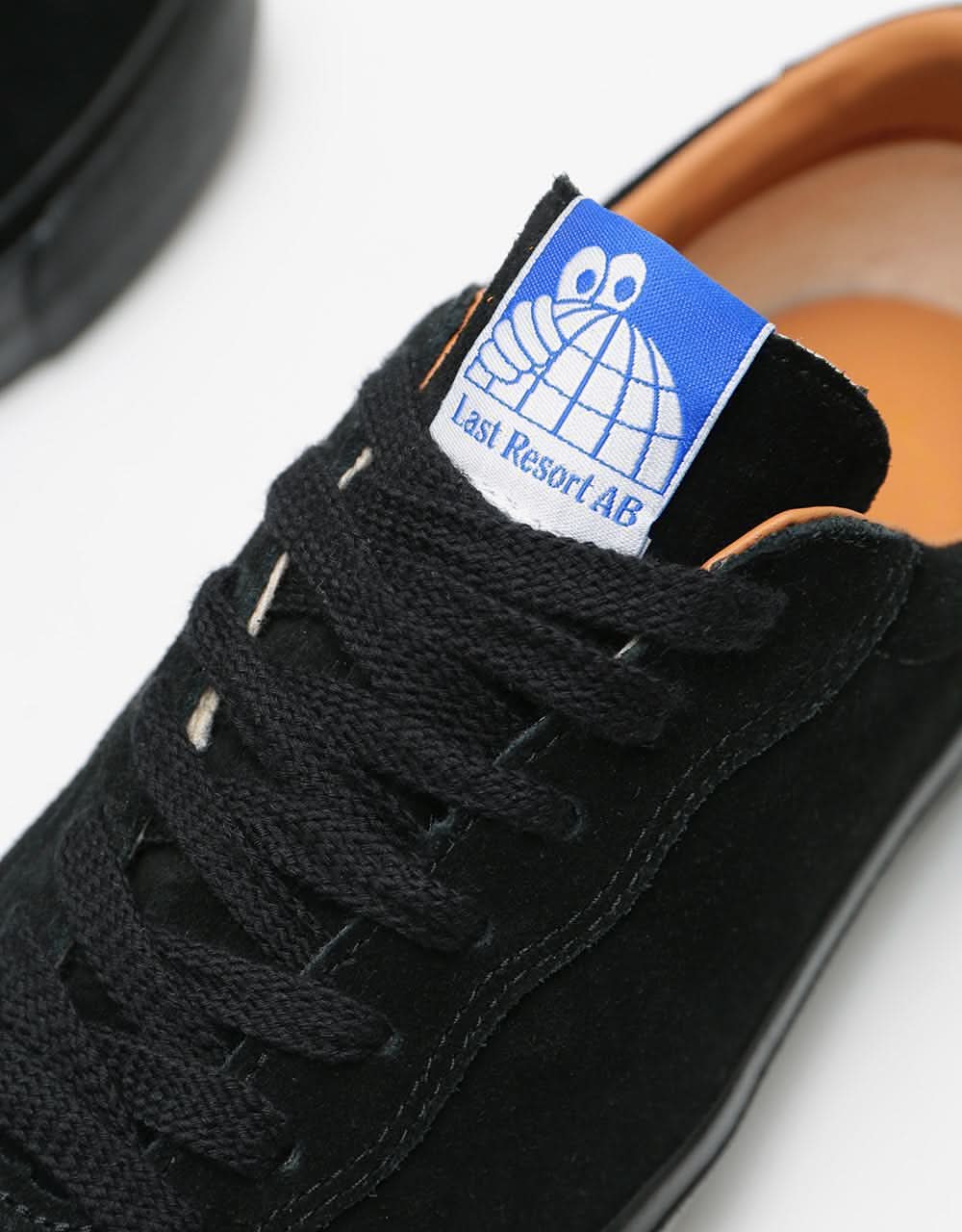 Last Resort AB VM001 Suede Lo Skate Shoes - Black/Black - Image 4