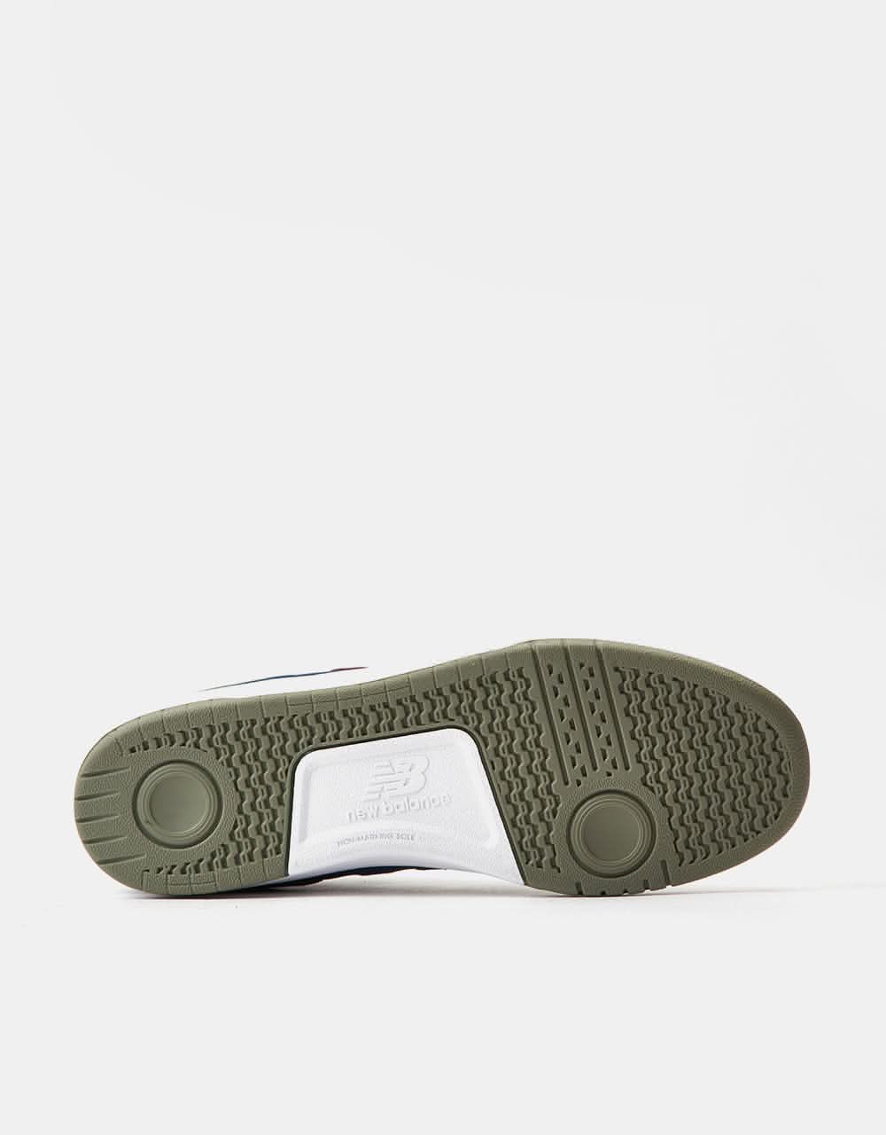 New Balance Numeric 425 Skate Shoes - Navy/Olive - Image 2