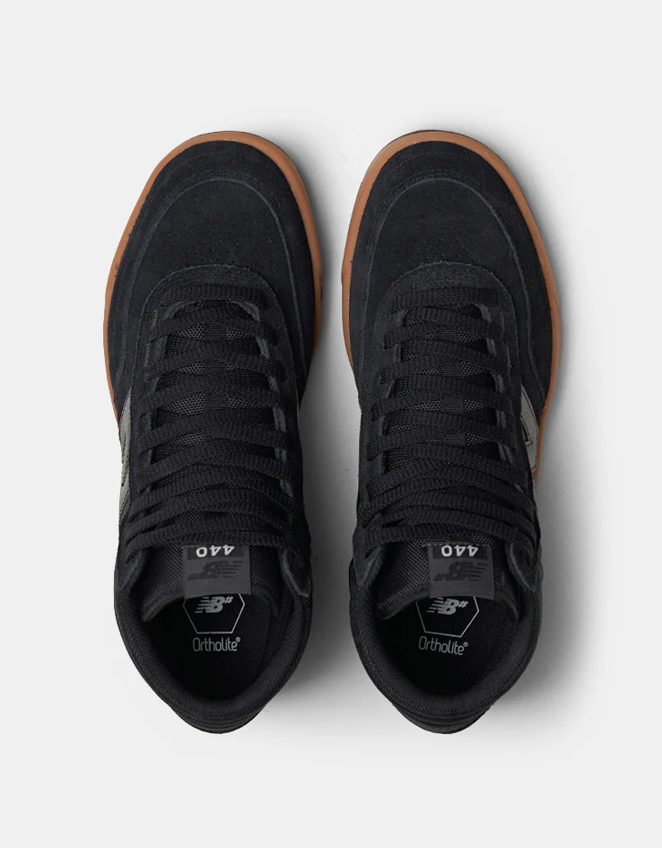 New Balance Numeric 440 V2 High Skate Shoes - Black/Gum - Image 2