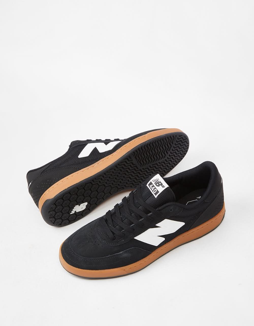 New Balance Numeric 440 V2 Skate Shoes - Black/Gum - Image 3