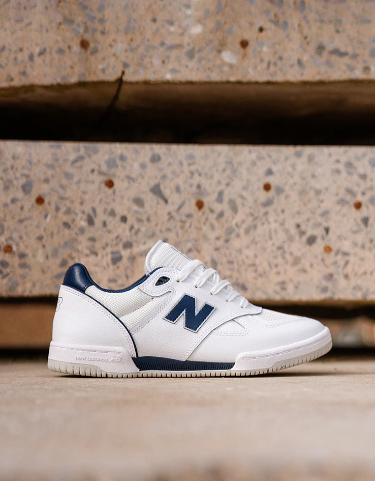 New Balance Numeric 600 Tom Knox Skate Shoes - White/Navy - Image 2