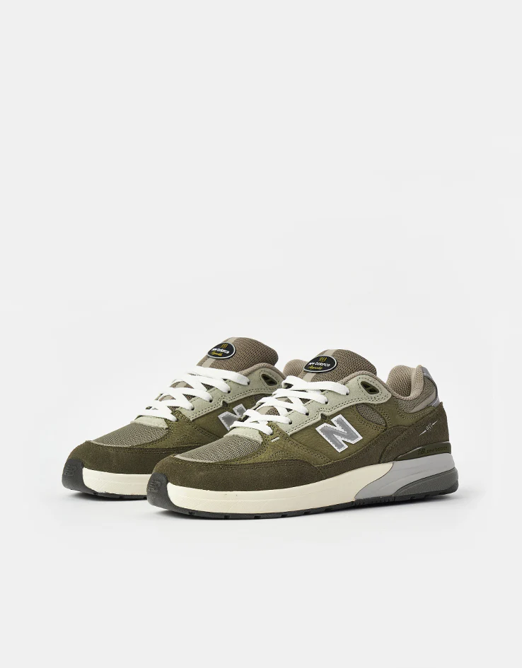 New Balance Numeric 933 Andrew Reynolds Skate Shoes - Olivine - Image 3
