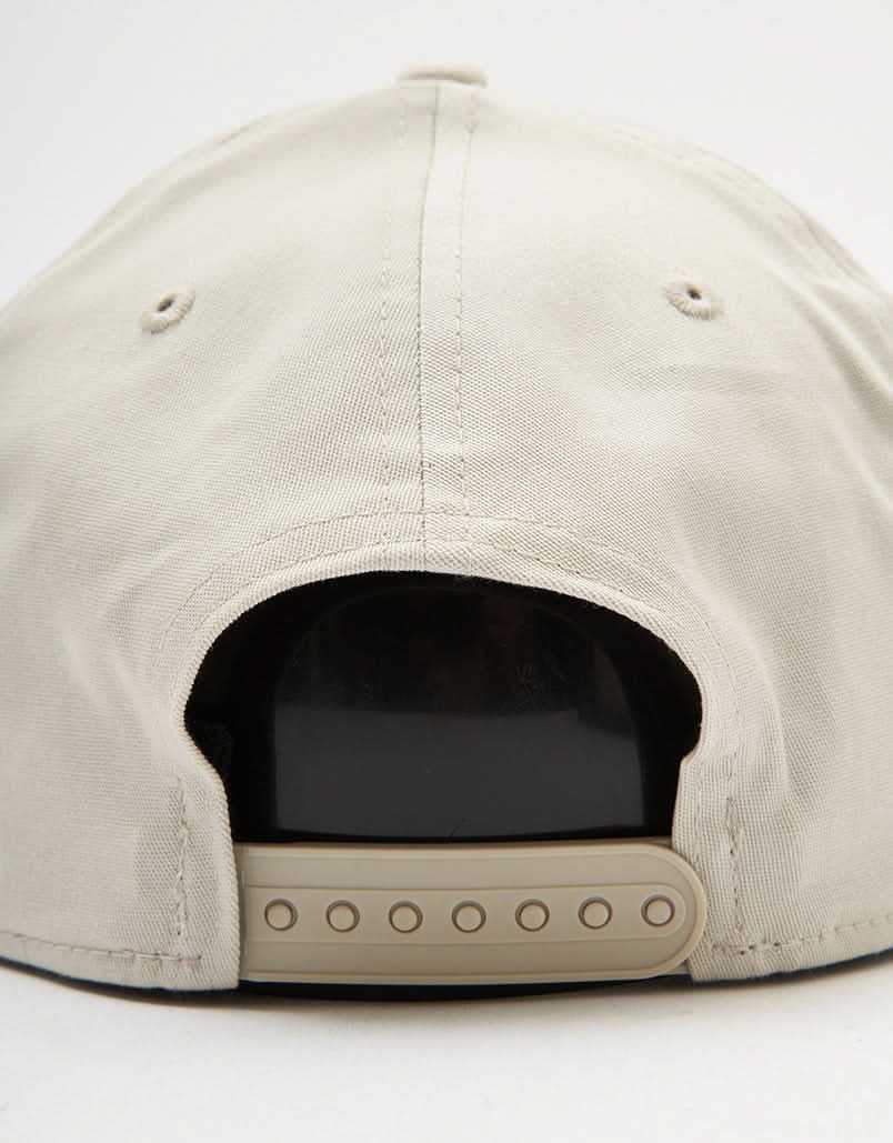 New Era 9Fifty® New York Yankees Team Colour Stretch Snapback Cap - Stone/Dark Royal - Image 5