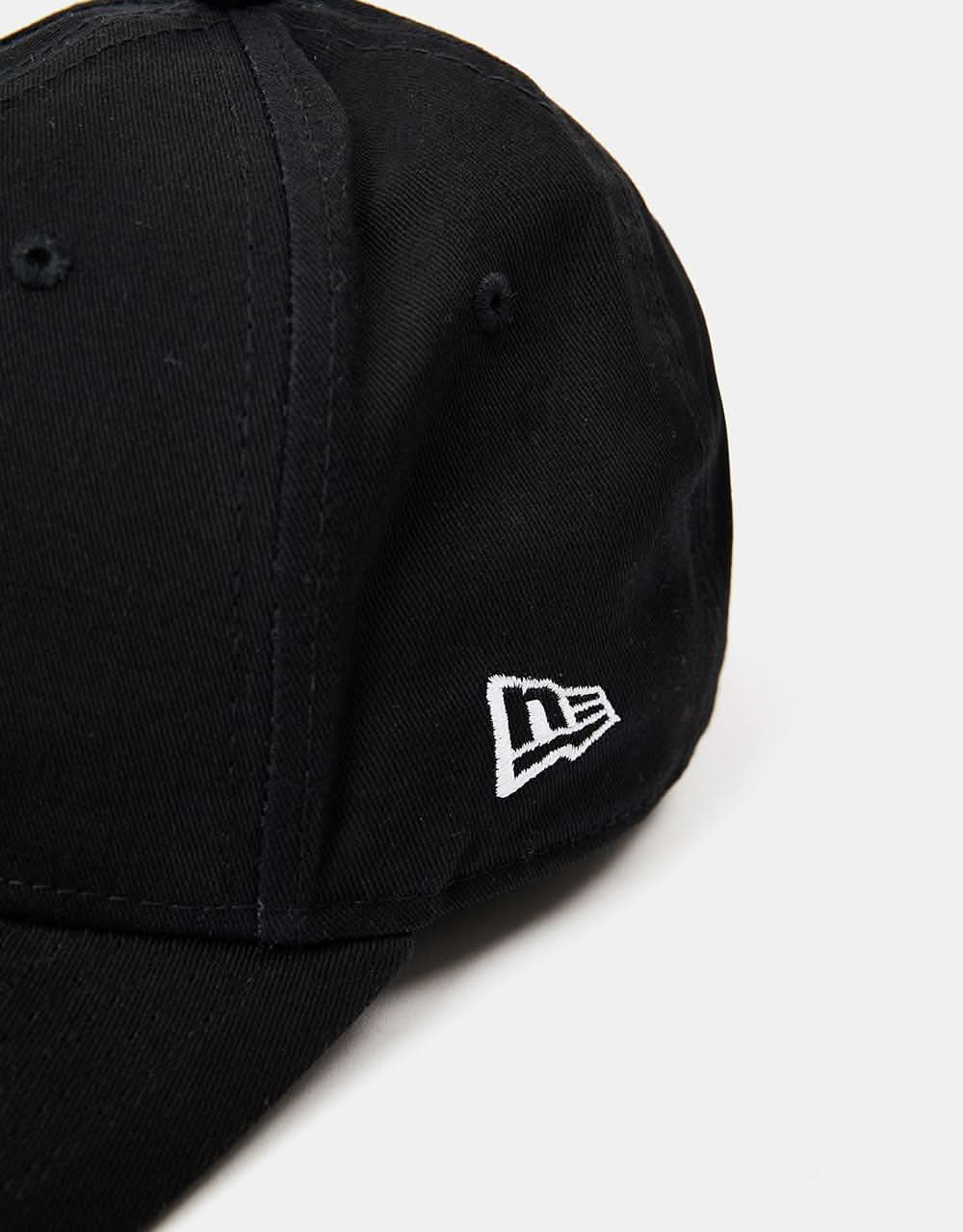 New Era 9Forty Flag Collection Cap - Black/White - Image 2