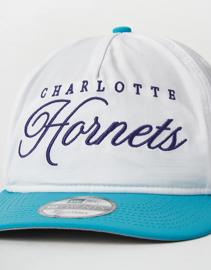 New Era Charlotte Hornets NBA Draft Golfer Strapback Cap - White/Teal - Image 2