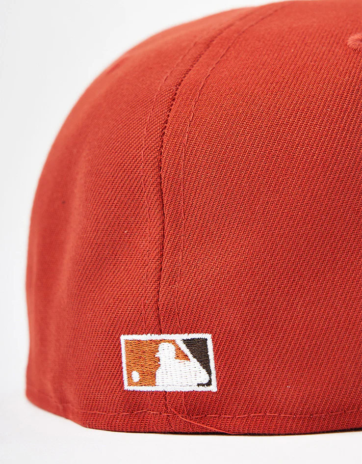 New Era Chicago Cubs Visor Clip 59Fifty® Fitted Cap - Rust/Brown - Image 4