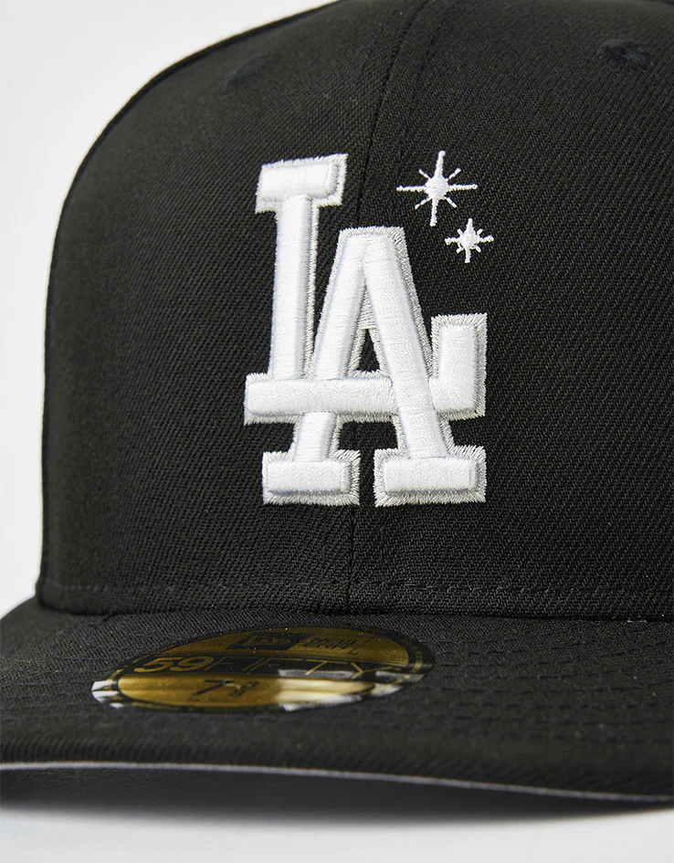 New Era Los Angeles Dodgers Planet Icon 59FIFTY® PC Fitted Cap - Black - Image 2