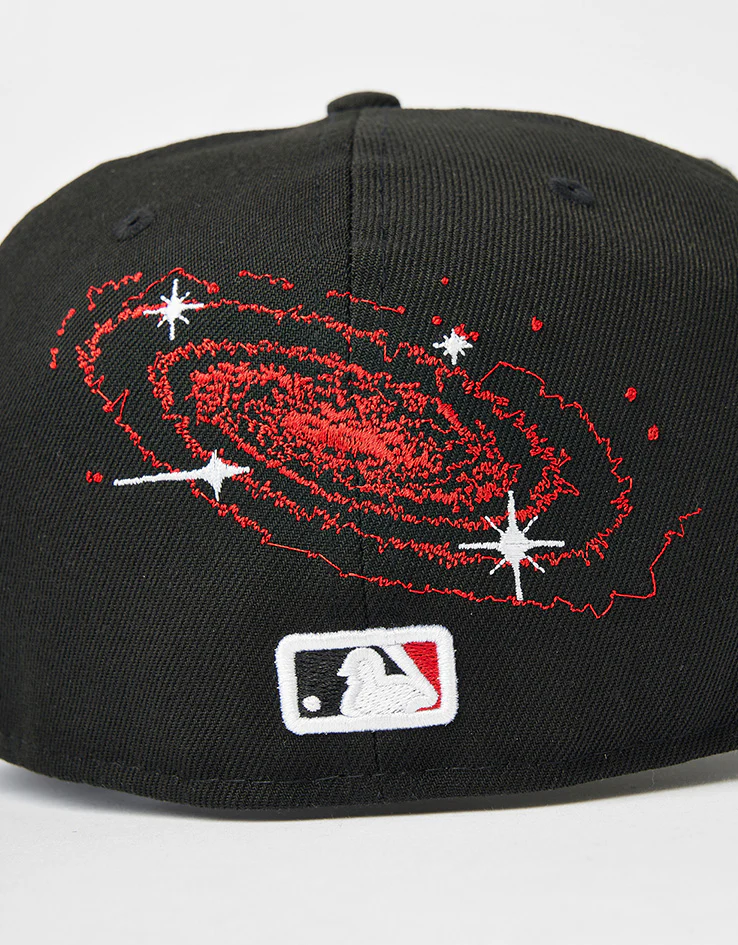 New Era Los Angeles Dodgers Planet Icon 59FIFTY® PC Fitted Cap - Black - Image 4