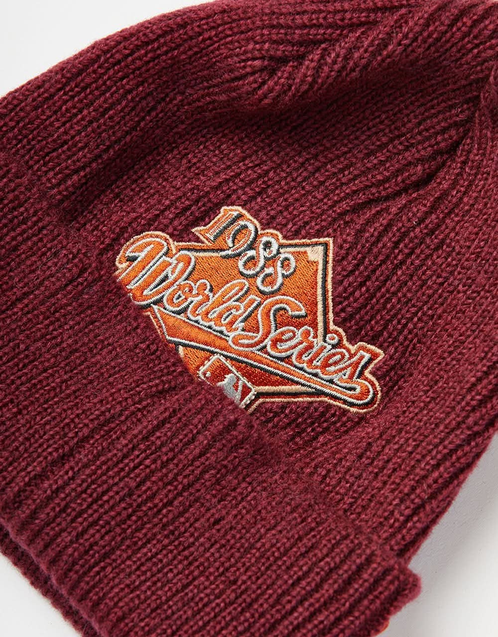 New Era Los Angeles Dodgers World Series Patch Beanie - Burgundy - Image 5