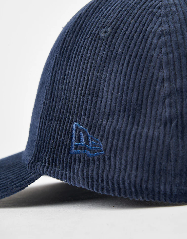 New Era New York Yankees Cord 9FORTY® M-Crown Snapback Cap - Navy - Image 3