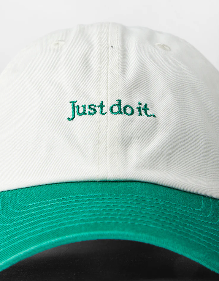 Nike Club Unstructured JDI Cap - Sail/Malachite/Malachite - Image 3