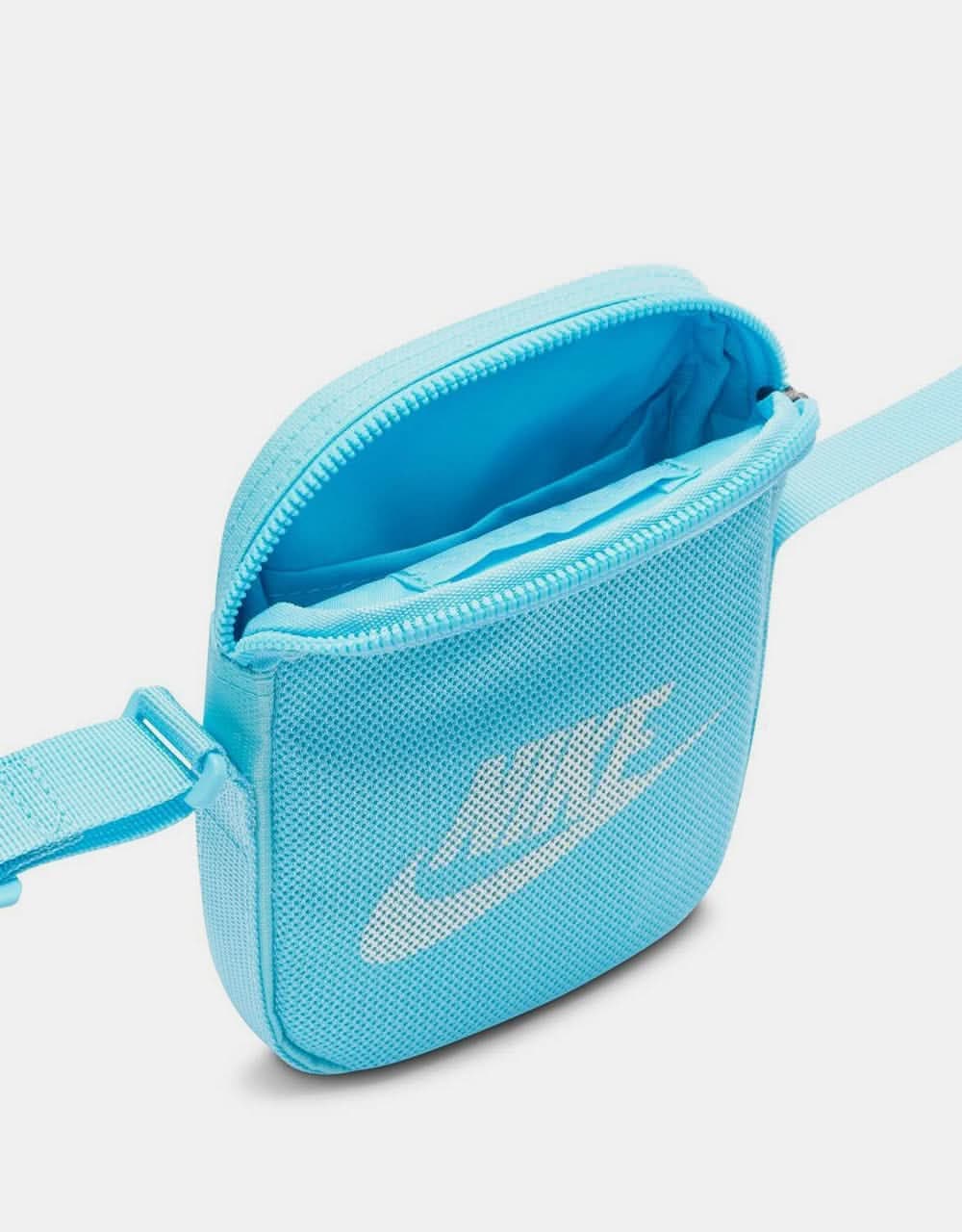 Nike Heritage Cross Body Bag - Aquarius Blue/Aquarius Blue/Sail - Image 3