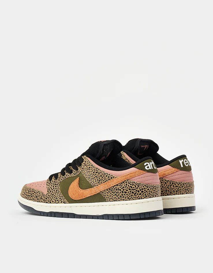 Nike SB 'Arts-Rec' Dunk Low Pro Skate Shoes - Khaki/Amber Brown-Rough Green-Rust Pink - Image 4