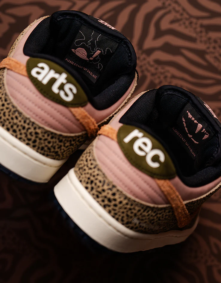 Nike SB 'Arts-Rec' Dunk Low Pro Skate Shoes - Khaki/Amber Brown-Rough Green-Rust Pink - Image 5