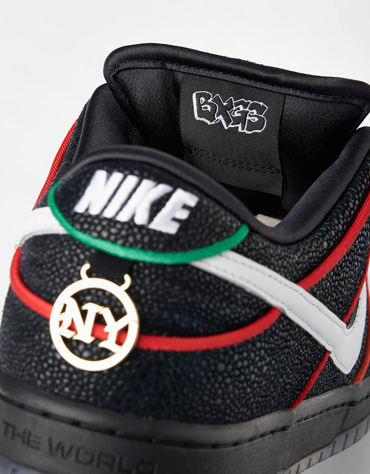Nike SB 'Bronx Girls' Dunk Low Pro QS Skate Shoes - Black/White-Challenge Red-Total Orange - Image 6