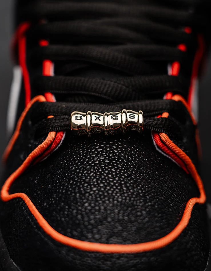 Nike SB 'Bronx Girls' Dunk Low Pro QS Skate Shoes - Black/White-Challenge Red-Total Orange - Image 8
