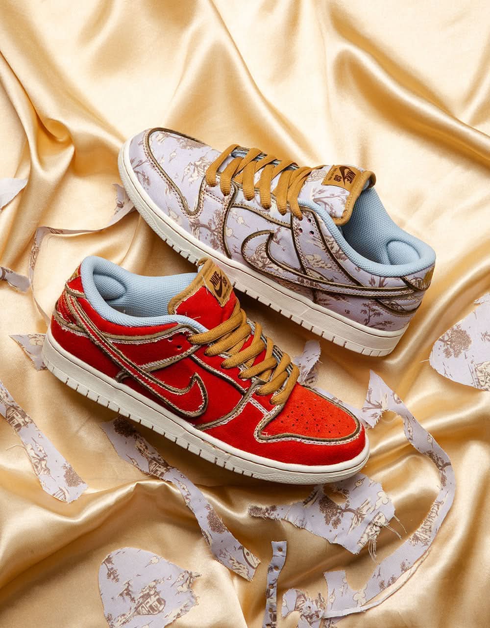 Nike SB 'City of Style' Dunk Low Pro Premium Skate Shoes - Football Grey/Coconut Milk-Khaki-Flt Gold-Sail-Dragon Red - Image 2