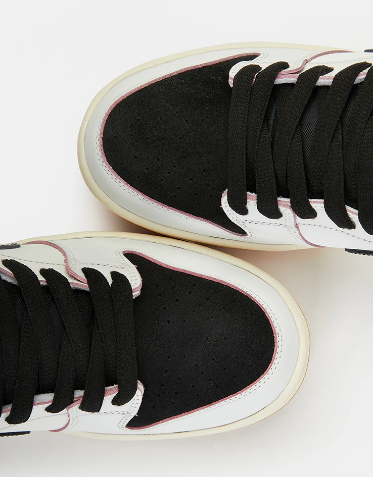 Nike SB 'CSEF' Dunk Low Pro QS Skate Shoes - Summit White/Black-White-Iron Grey - Image 9