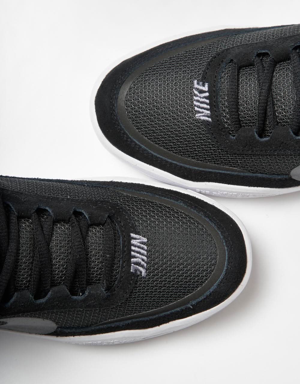 Nike SB Day One GS Kids Skate Shoes - Black/Cool Grey-Anthracite-White - Image 5