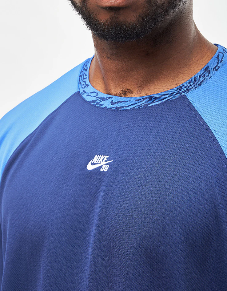 Nike SB Dri-Fit Knitted Jersey - Blue Void/Game Royal/White - Image 3