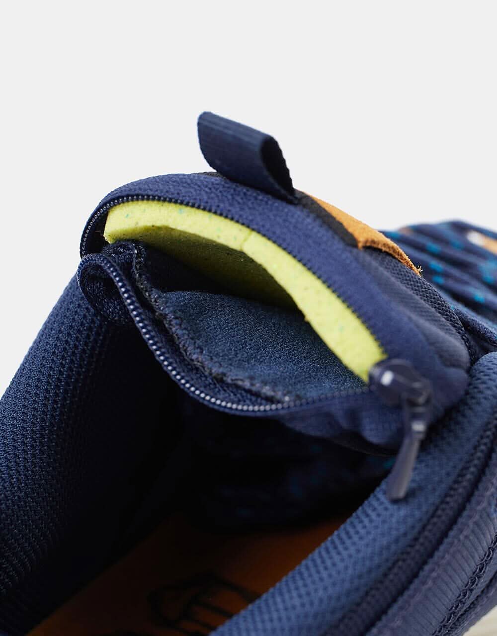 Nike SB Dunk Low Pro Premium Skate Shoes - Midnight Navy/Midnight Navy-Desert - Image 8