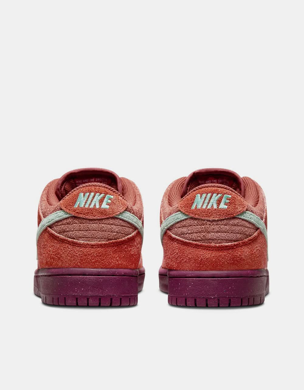Nike SB Dunk Low Pro Premium Skate Shoes - Mystic Red/Emerald Rise-Rugged Orange-Rosewood-Mystic Red - Image 4