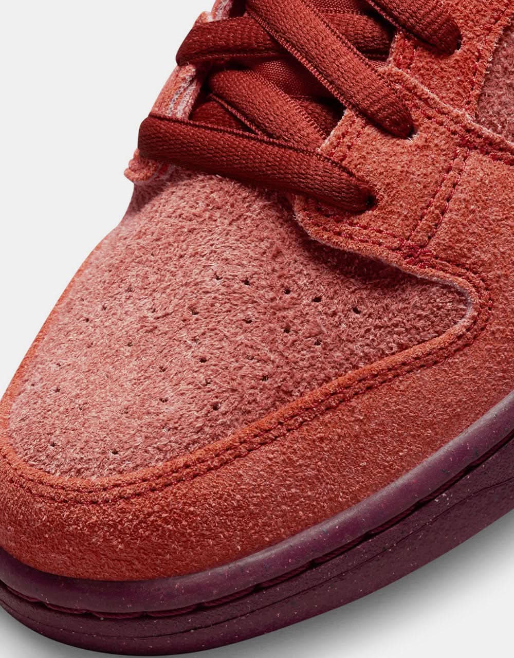 Nike SB Dunk Low Pro Premium Skate Shoes - Mystic Red/Emerald Rise-Rugged Orange-Rosewood-Mystic Red - Image 7