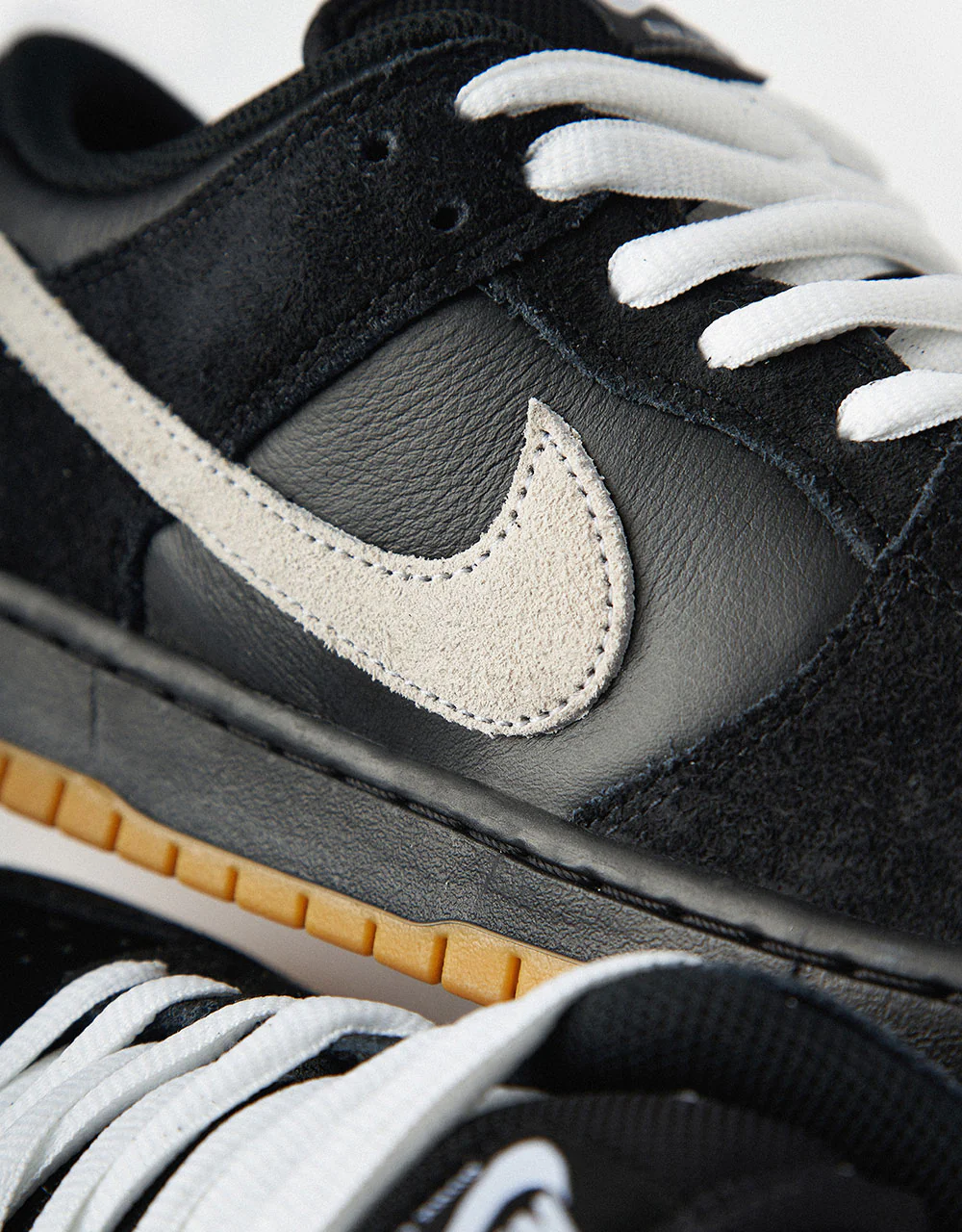 Nike SB Dunk Low Pro Skate Shoes - Black/White-Black-Gum Light Brown - Image 8