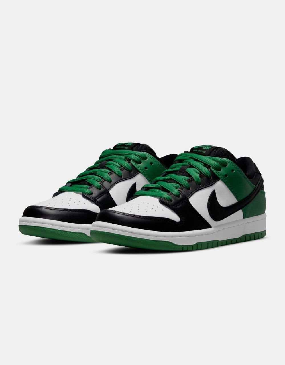 Nike SB Dunk Low Pro Skate Shoes - Classic Green/Black-White-Classic Green - Image 2