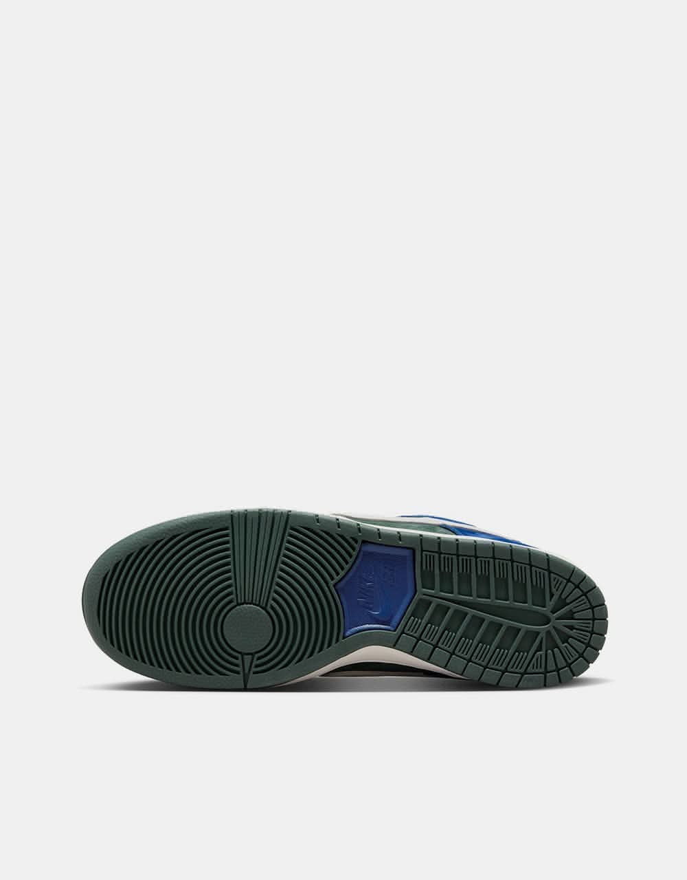 Nike SB 'Wildcard' Dunk Low Pro Skate Shoes - Dark Green/Blue/White - Image 5
